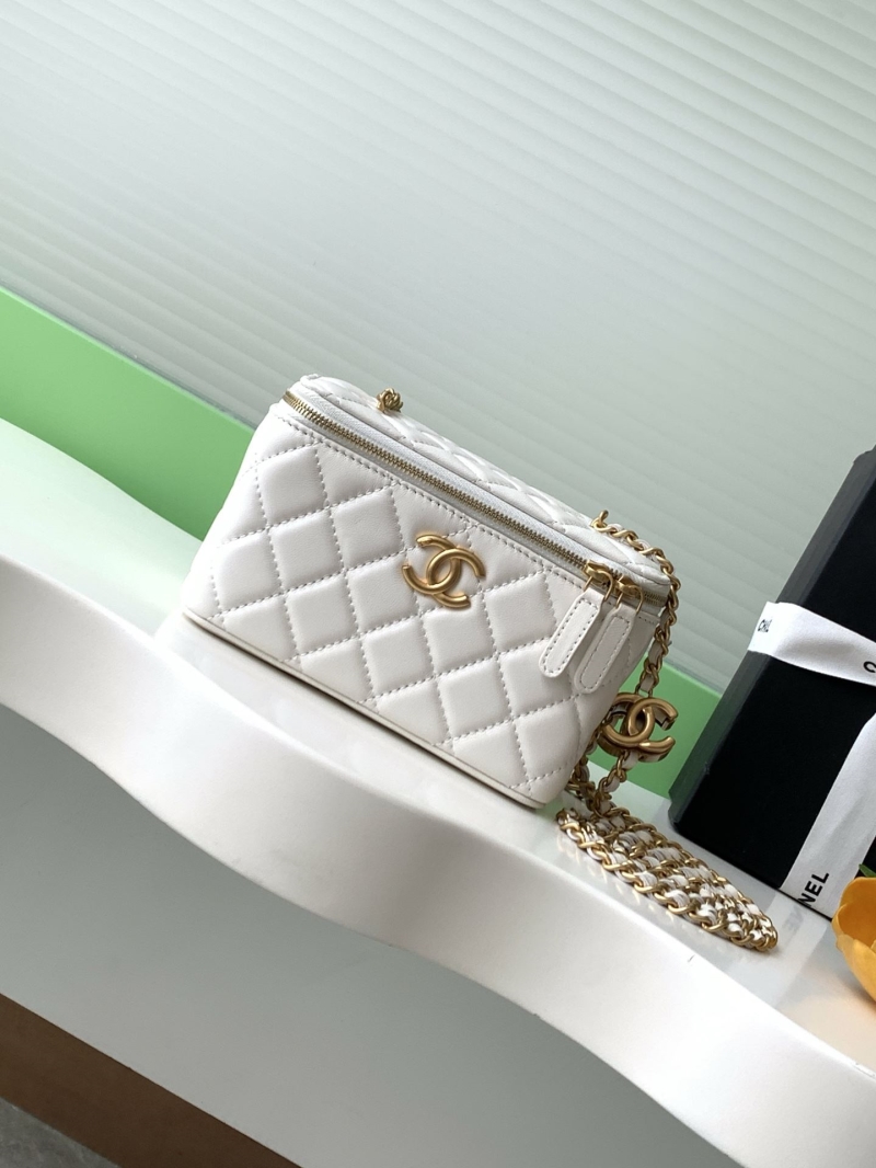 Ch**el cosmetic bags